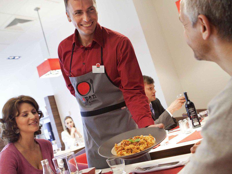 D2291D996FF6C8F48E2867C9D993D110