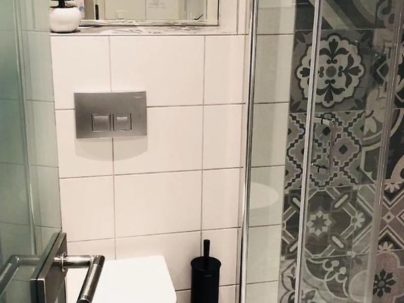 F1A4FC23C9F2426D822F9B1700590F58