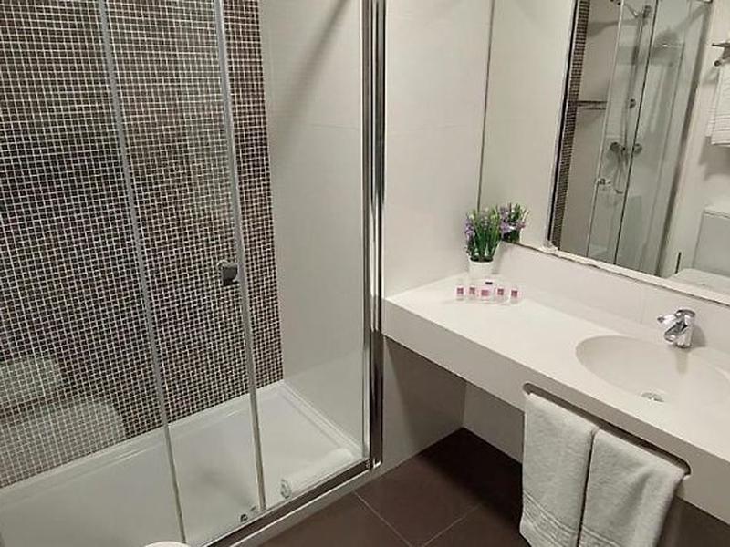 342E0199F8C795010EAC9BEB285D9C77