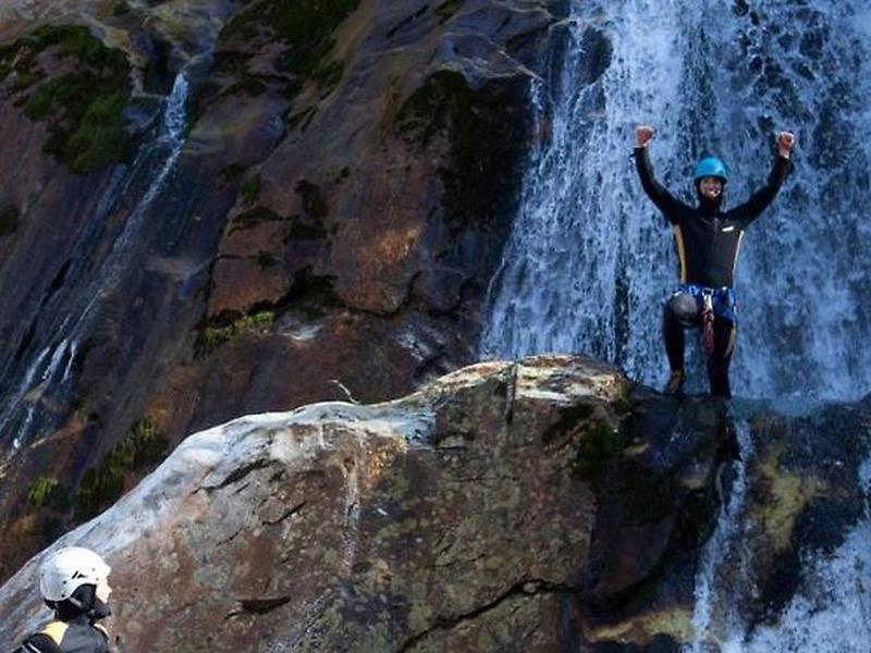 78BC7EA21DAEBCEC75780E4D5D6A7372