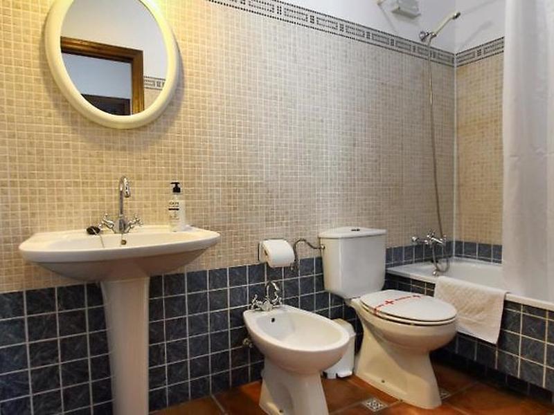 369F19A0A8C2655064D845FB4BDAF677