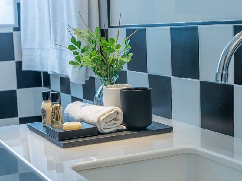 3B9463D86081F662A7E79BB0123F8618