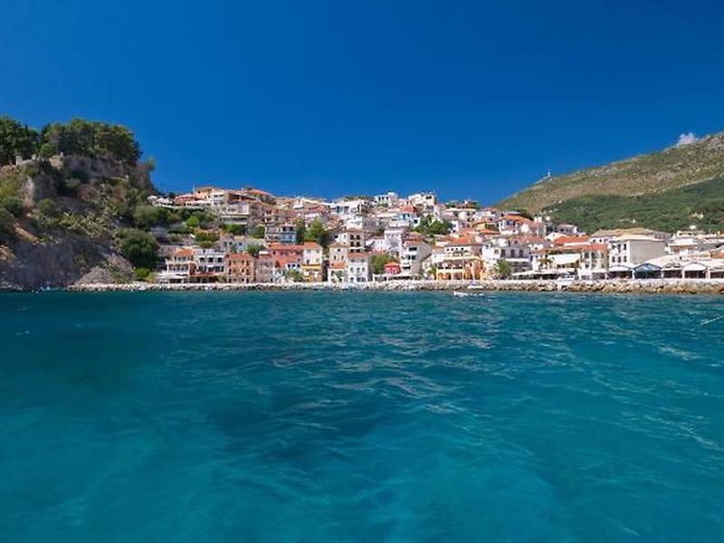 DA0FC8671A7F914DC3A06054D8C2A950