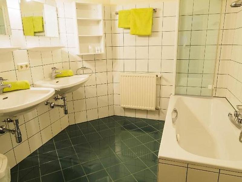 091CDDE3B843FFF5CFD482BBB0439C59