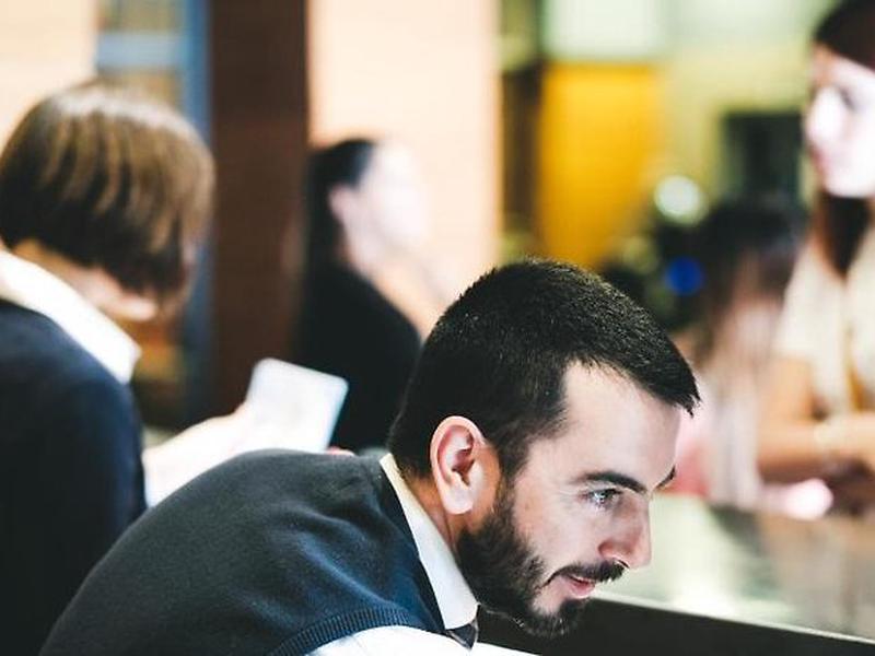 F933A7E16BC993FC35246E722EDC16FB