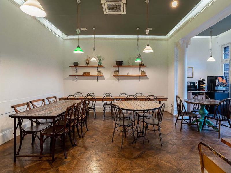 6823FAEBC96F2F2AA2646BFE897DD2D3