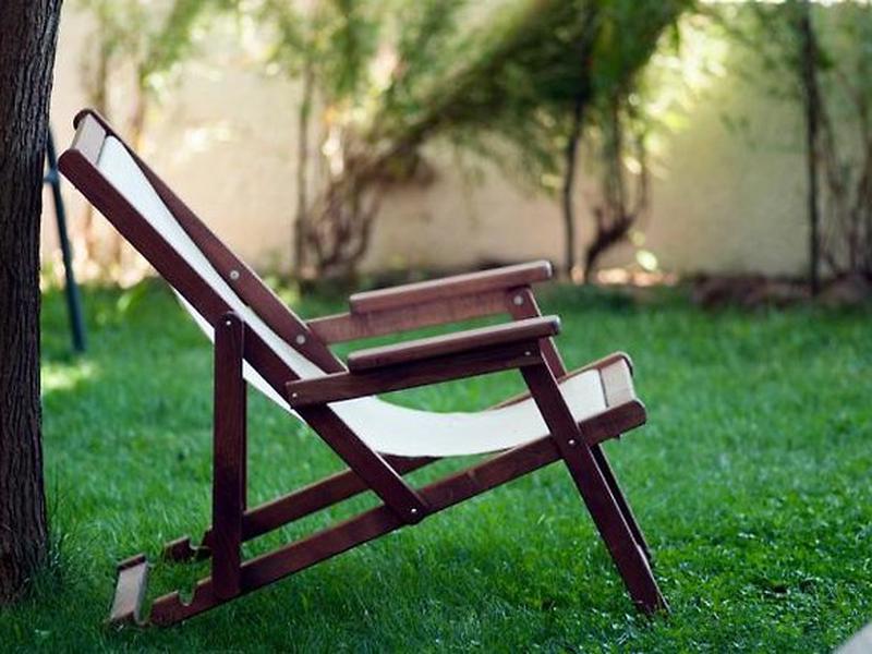 796990D6F652055021E303FA8E504A03