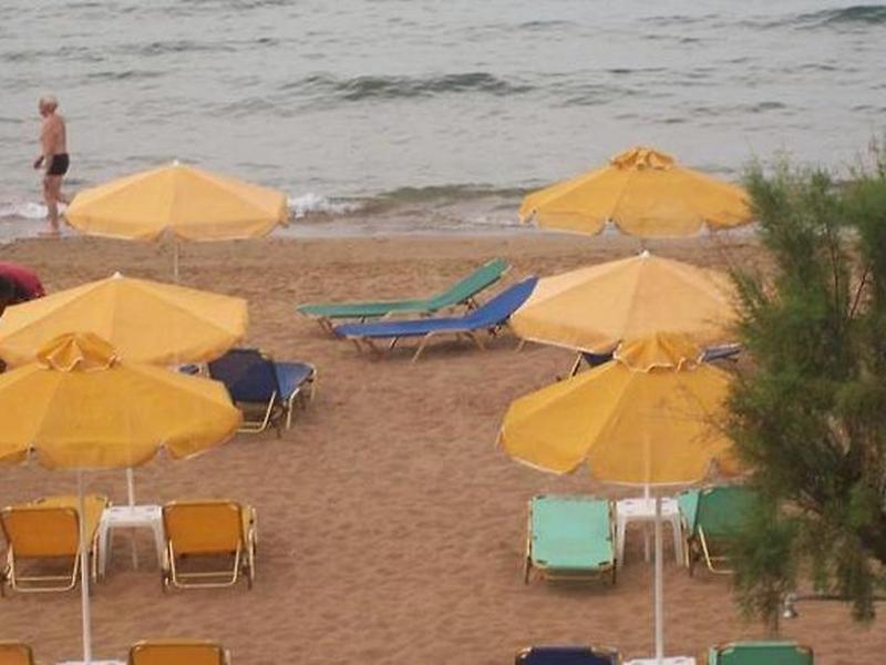 6A9599E9E1F246F7D840CD4F8185ABC9