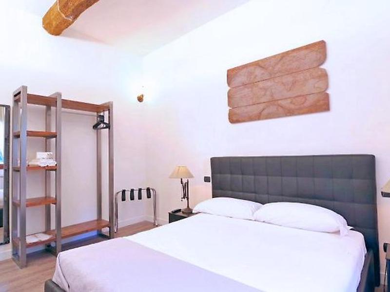 550C48E2A353E298B3A35EF8DC6A4DCE