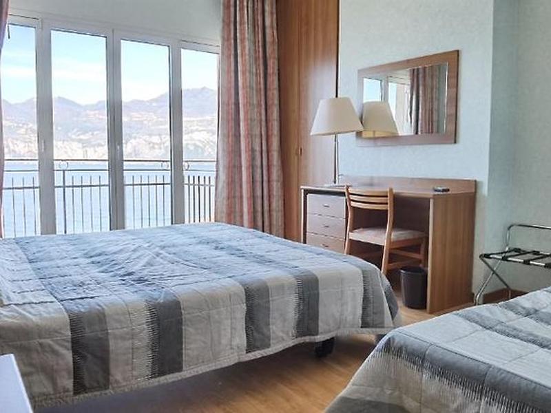 7DD9330D3C81CCBF41B10C65788EF62D