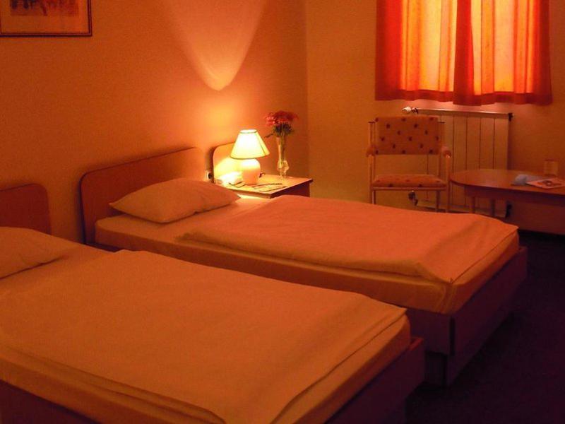 BE1ADD764CD0198F09C32EDCD1CE064A