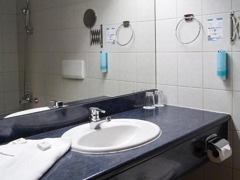 928F241561A51CFC8715324F791E1F73