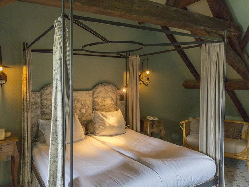 FEBD041647E1BBC0462DC8063687E4AD