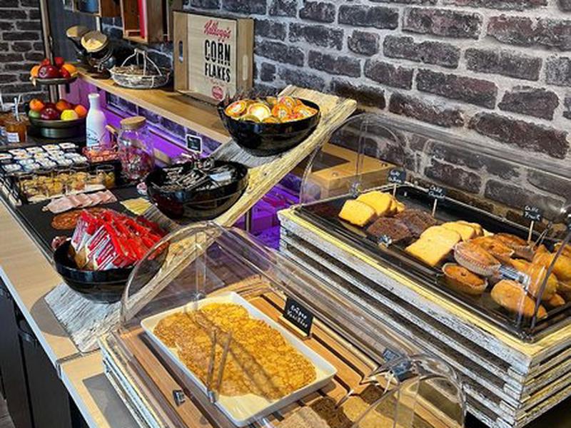 834A7CB6F9EC59401A7E5E9384C4F2BE