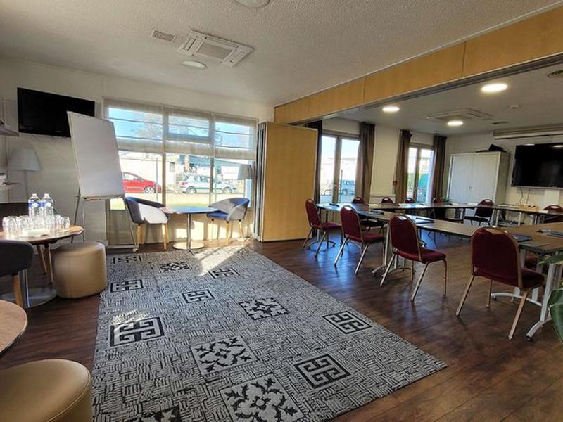 6A68A3E94A932ECCE73CC3885308F487