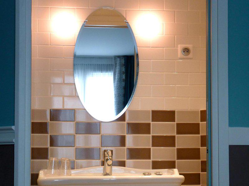 93A87B226E44DECACFDEB6D321350594