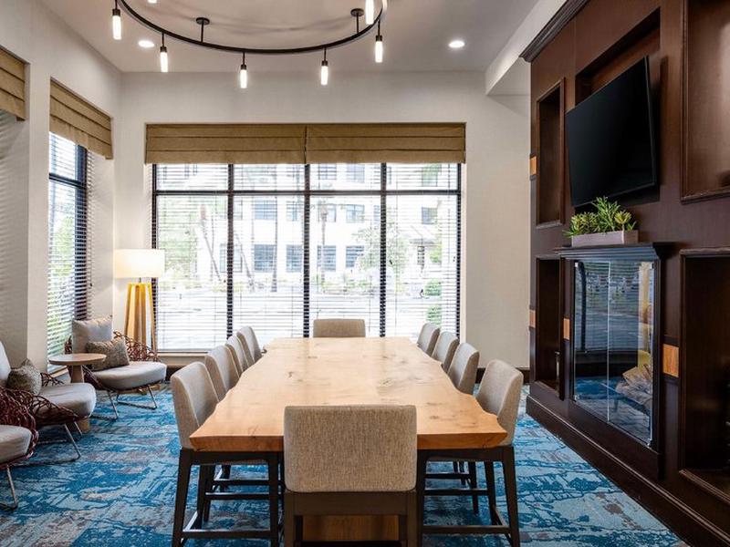 D0E8A3B27E746DE9F0C070C986F962A8