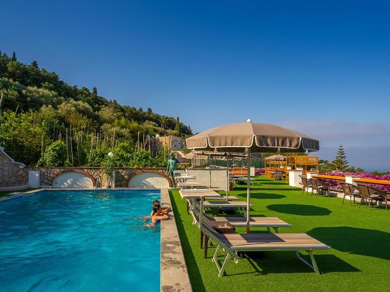 5A24C1EA8DCA1E897E710BAFC3FCEB74