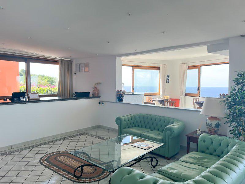 0B2FC6E7A2E79EE067B114F694DD6308