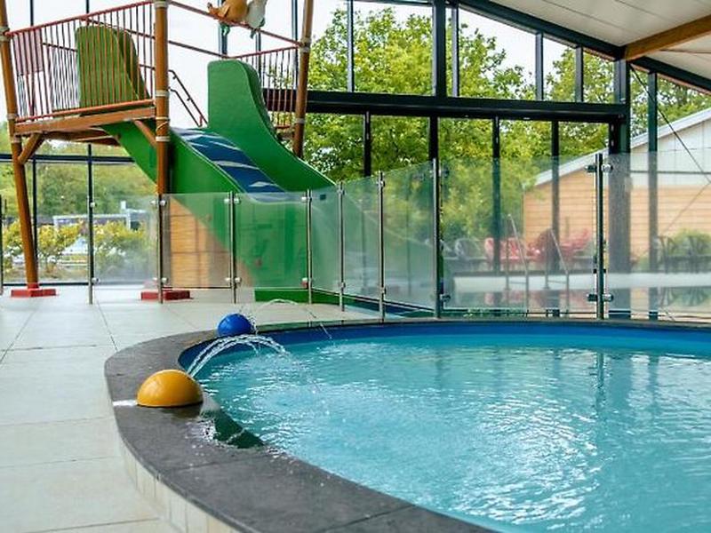 F0AC85569D327A3E2AA818C2EE4D173D