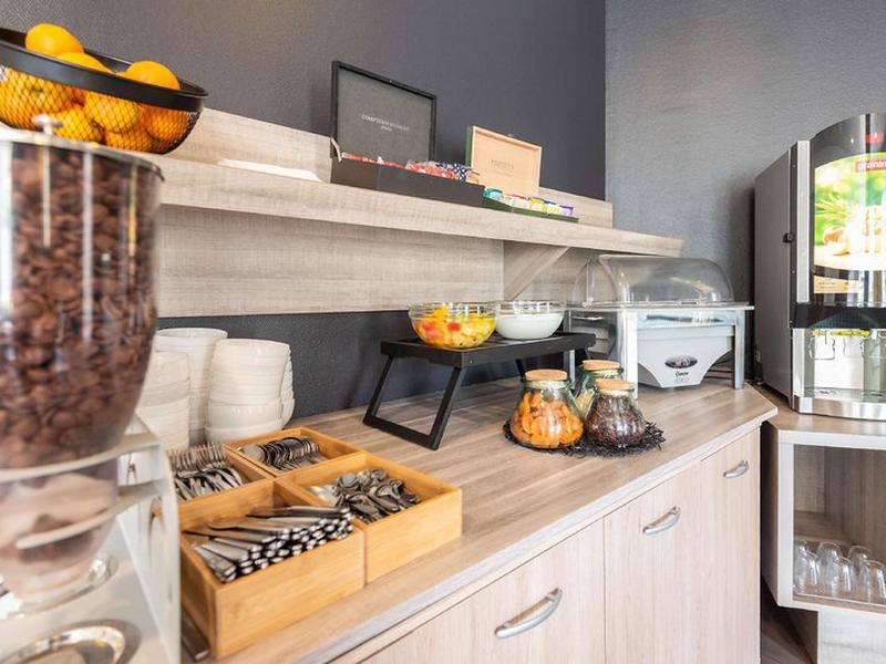 C248C23EEF3633A8D3BF0479E526532F