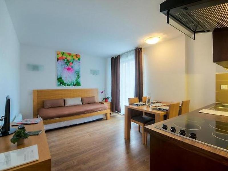 9971A06252851332BF0278AC08FDE1A4