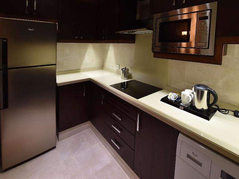 14DE590AC3251D5DCD8CD582571E3DB1