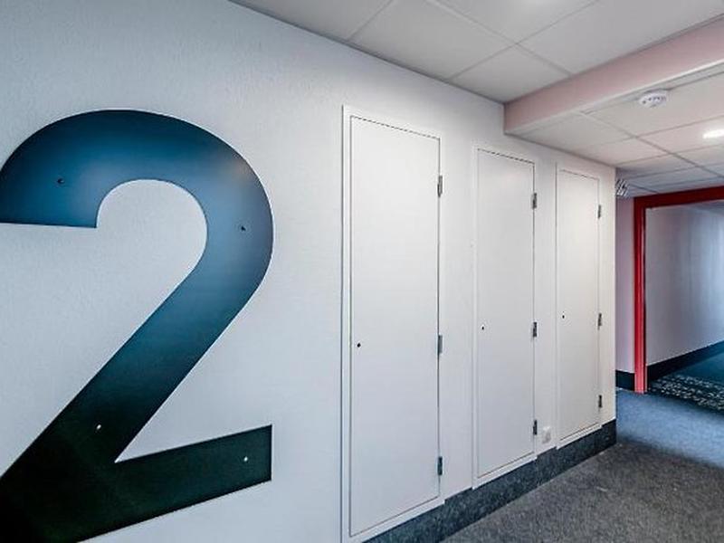 2915288675764C424DE9BD6025B19289