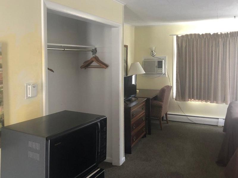 BBC0B9589DB7E011B4EA890845808F38