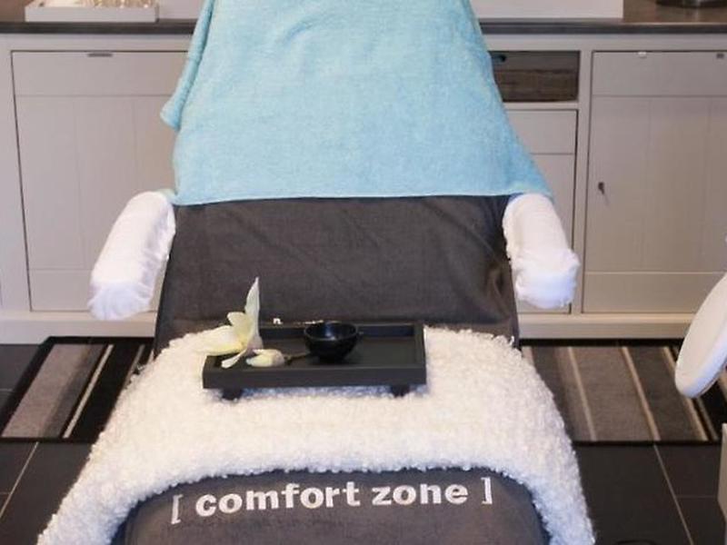 166AF1047C7DC9279EA7AAD3FF749DE7