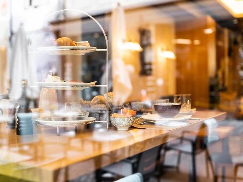 9043EE2C7E28E698D8C9AD5A22F41860