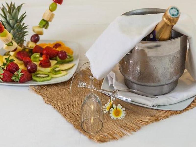 A030824FB73A08738629C3ED28E008EE