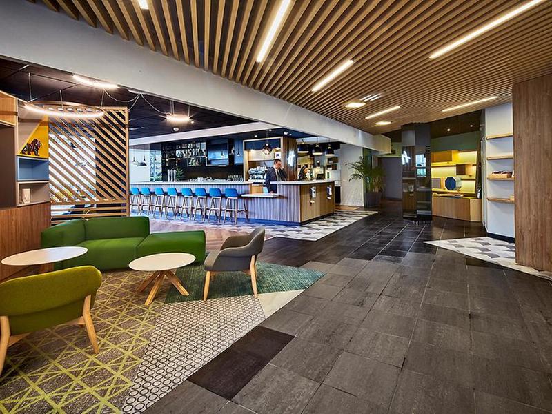 AE48452FC2D2618D6FAAA64CFB8519B9