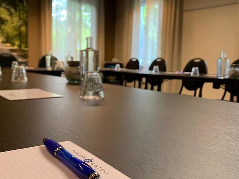 4DE93A8438E9C897C1ED3841713B175A