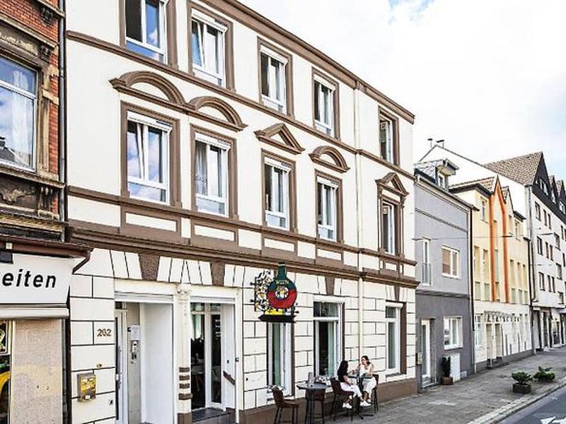 C883C4279AE4E3272727BE24876340FA