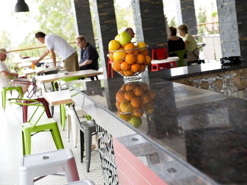 AF237F9EEFDB31EAA5F9F3B7ECF8AC56