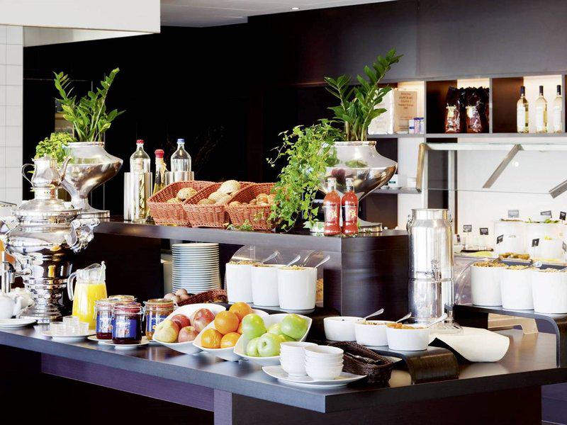 BBFD8B20AB2C15DBFA5004C256E3F03C