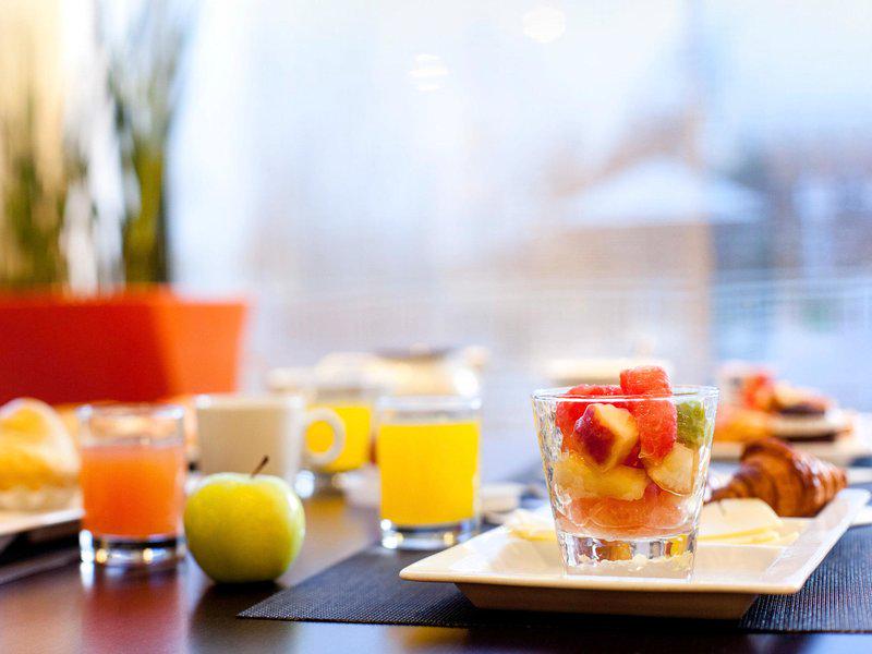 1B5A58EE038F42B21AD8BCAF1EB91B1C