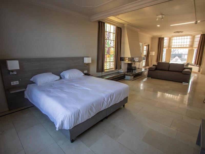 3B148A6309496D087F9B3EACA7112980