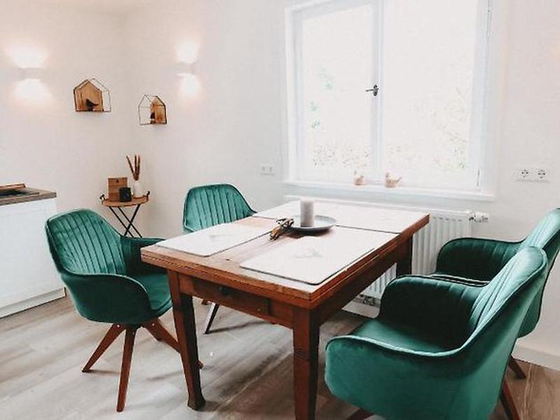 66627B5763FFF5DD48FF4FCB8A32FE76