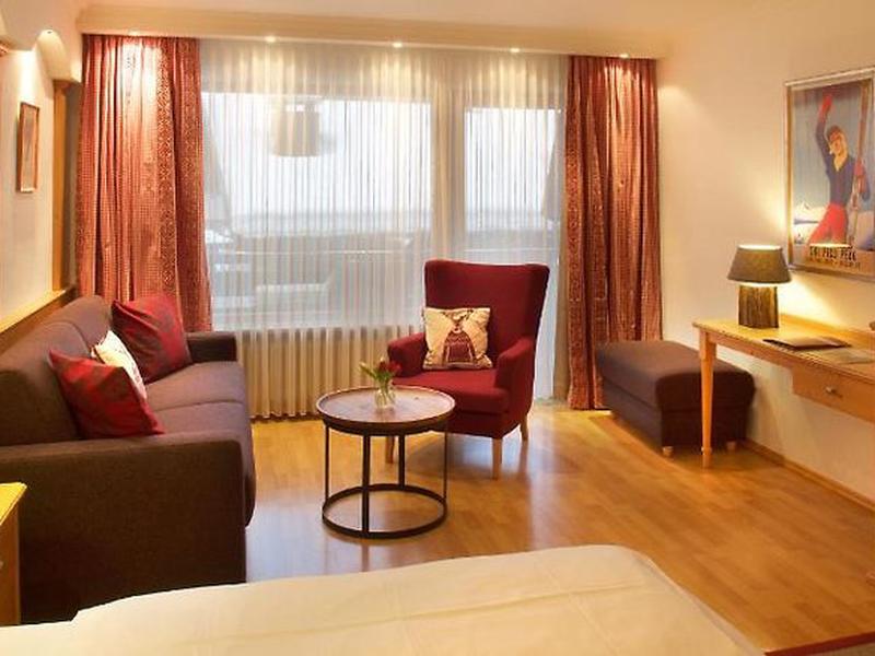 9762198A7FAFB95372B15472AF6DB58F