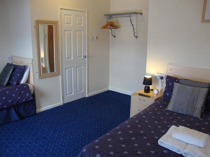 29FB52B84821A5EEB09200A1AA947692