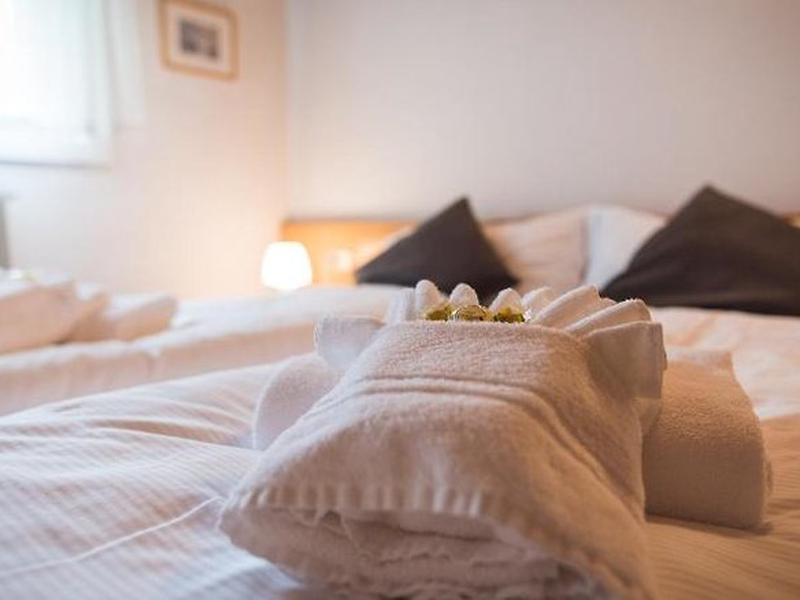 4FD9D36C3B484BC16A149AA6CEA5ED61