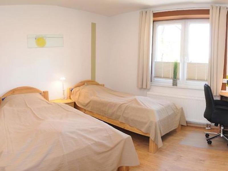 22A88B382CF7C3F73C8448C4515055EA