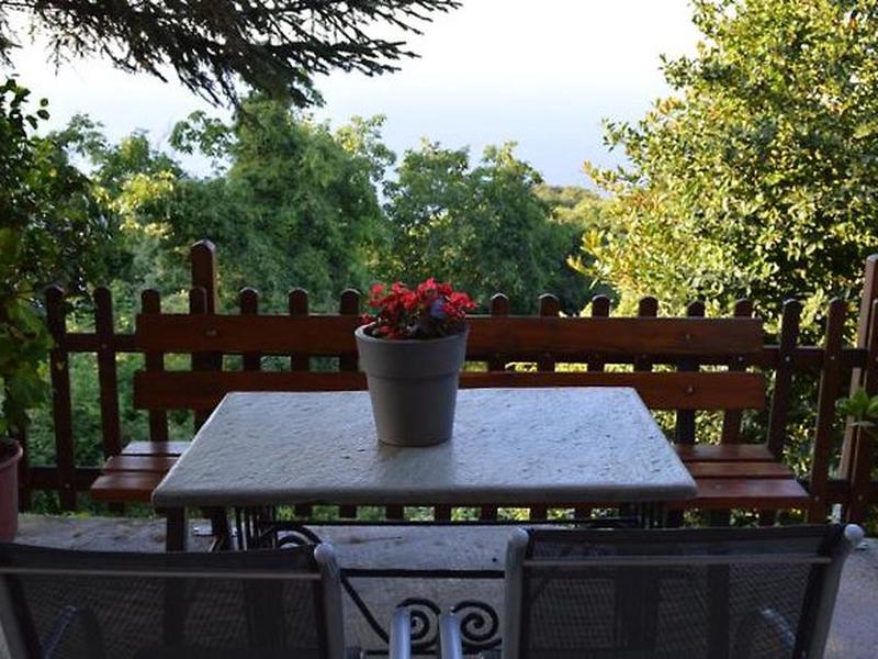 D63B35829307742BE0C5A3EBD6438056