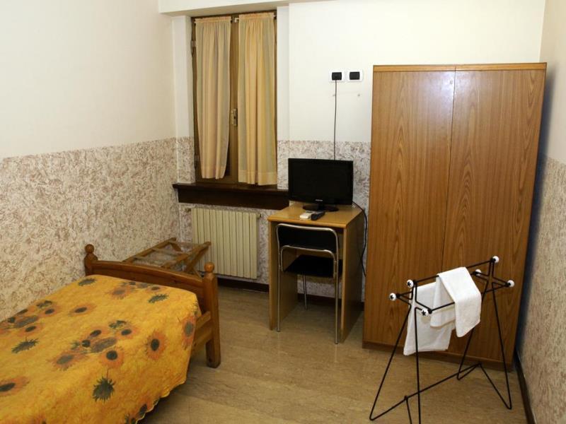 7092F4B137C1B8D81EF82BF6D5F0990E