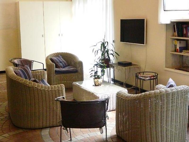 B35785F0C299D24BEA25B1C019B7EA3A