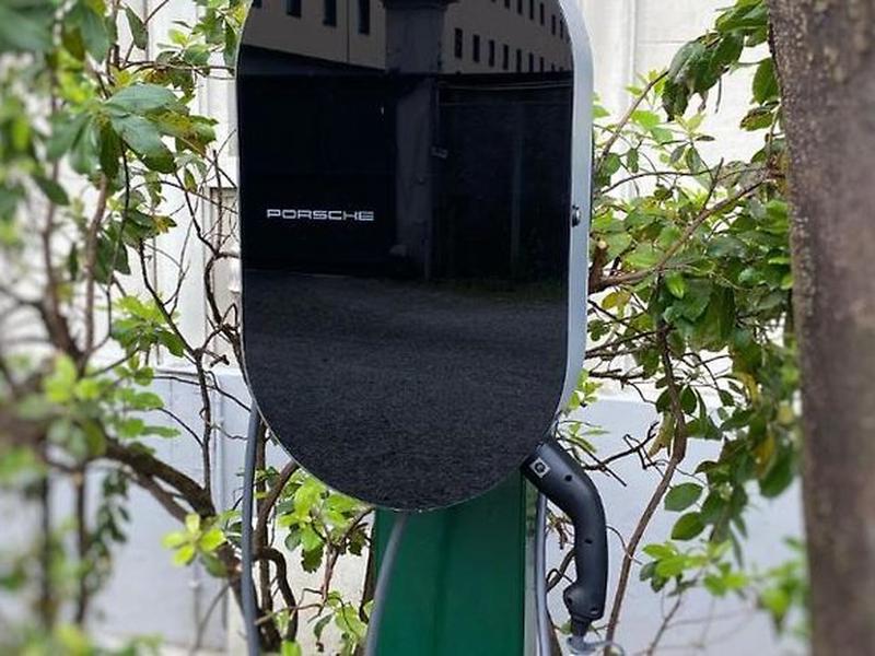 85B8F620633AE913E537DABACC67DDC7