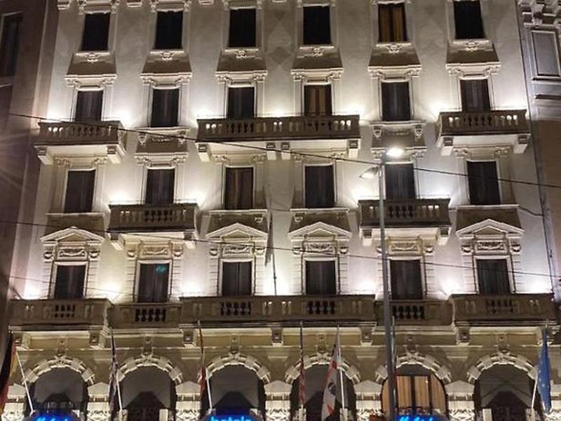 E239B94BEC04BE2C5163C633B9E3AF90