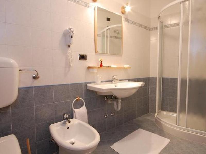 EFCC97862BB00DF76AB03356DF794743